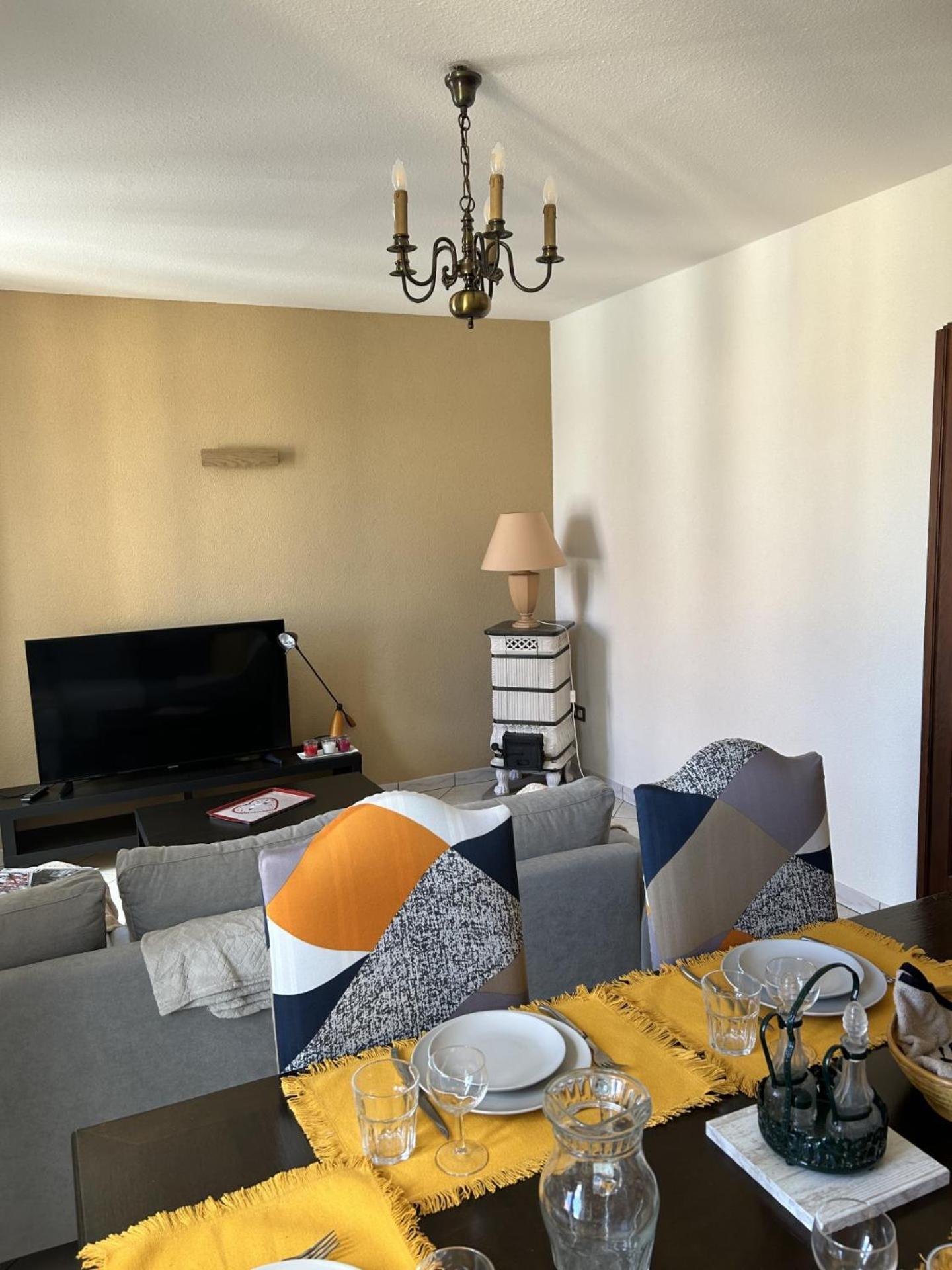 Ferienwohnung Le Petit Coin Des Oliviers Colmar Exterior foto